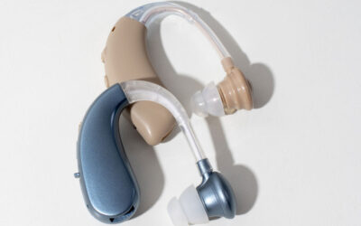 limpiar audifonos 400x250 - blog